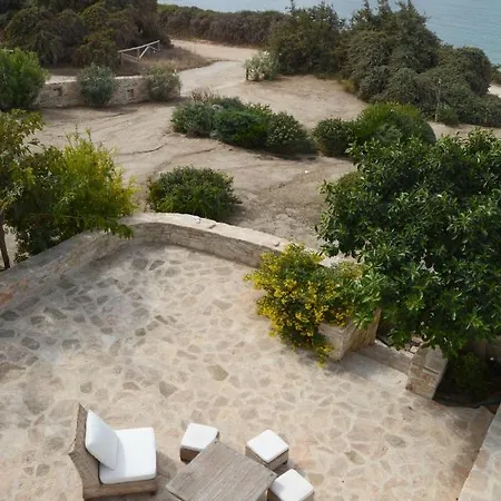 Beach House Maria וילה
