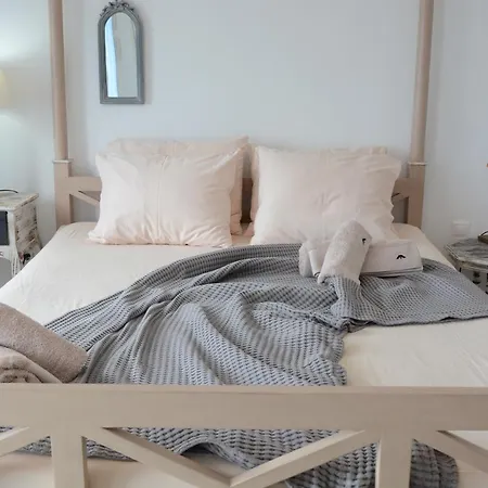 Beach House Maria