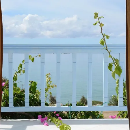 Beach House Maria *