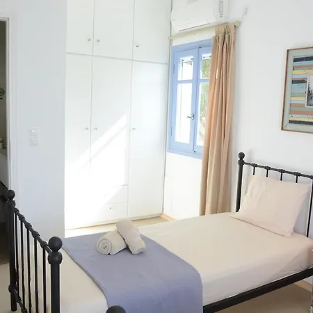 Beach House Maria Naxos City