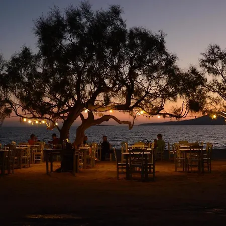 Beach House Maria Naxos City